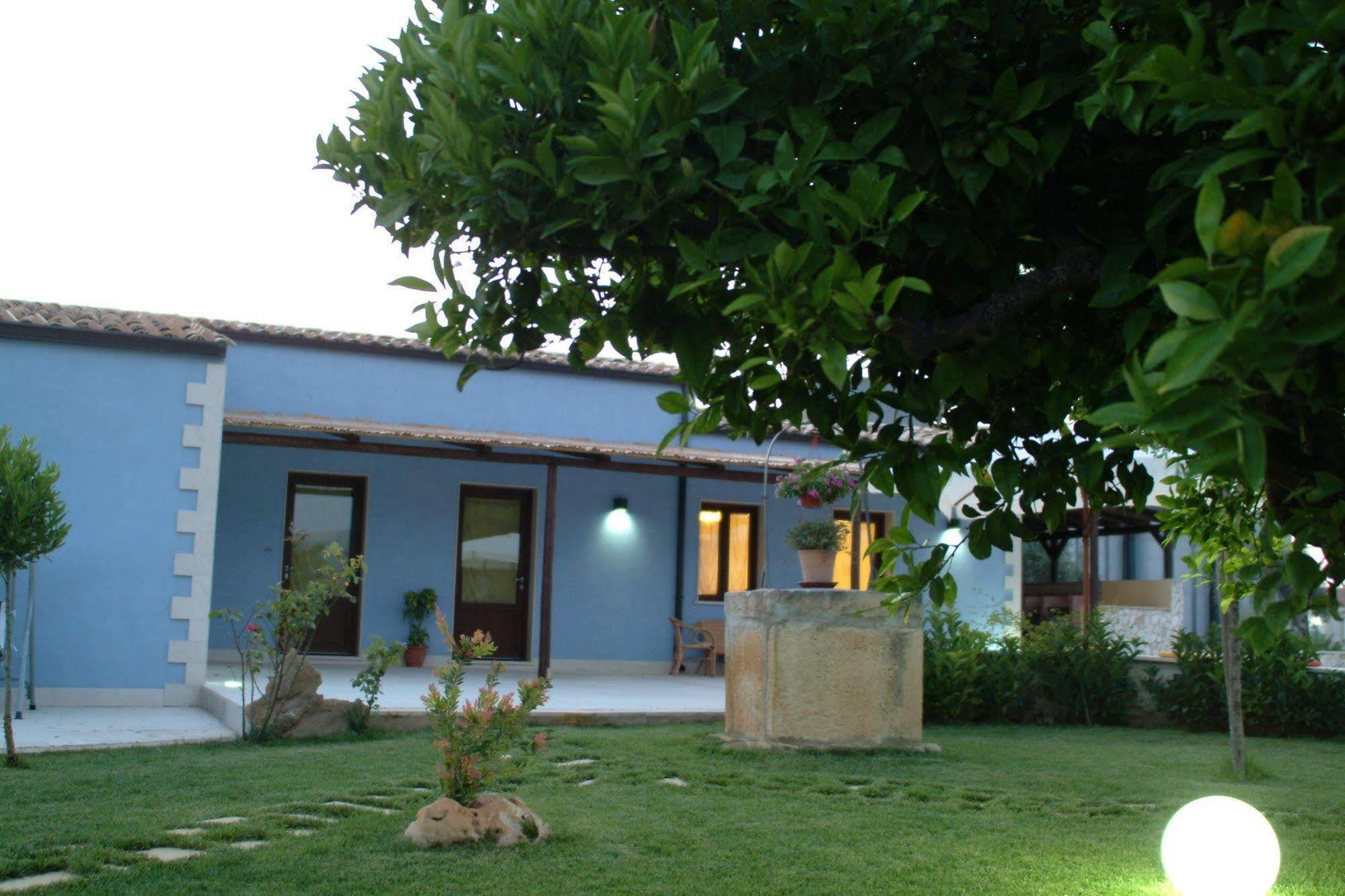 Terre Iblee Resort Chiaramonte Gulfi Exterior photo